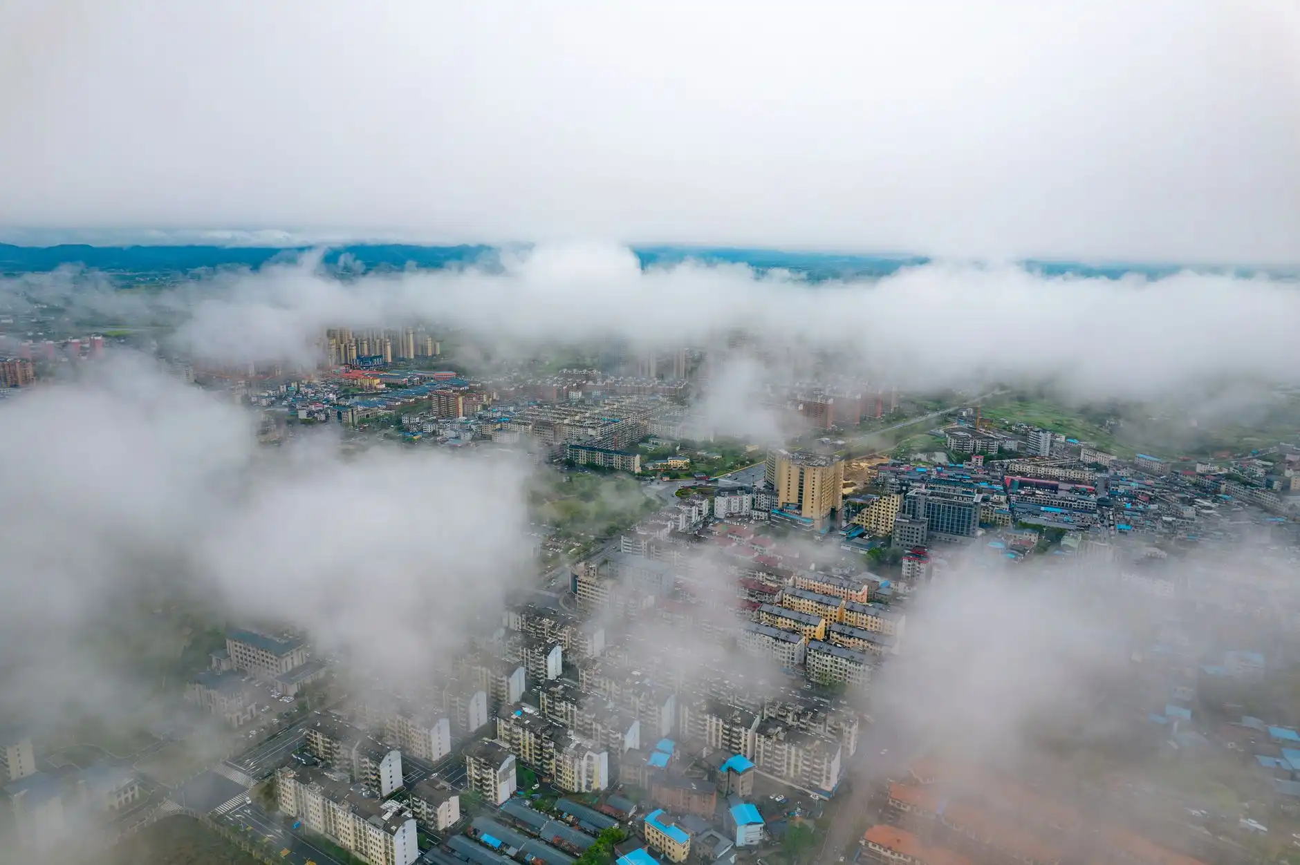 进销存软件光盘与云端部署模式在海南中小企业中的适用性分析