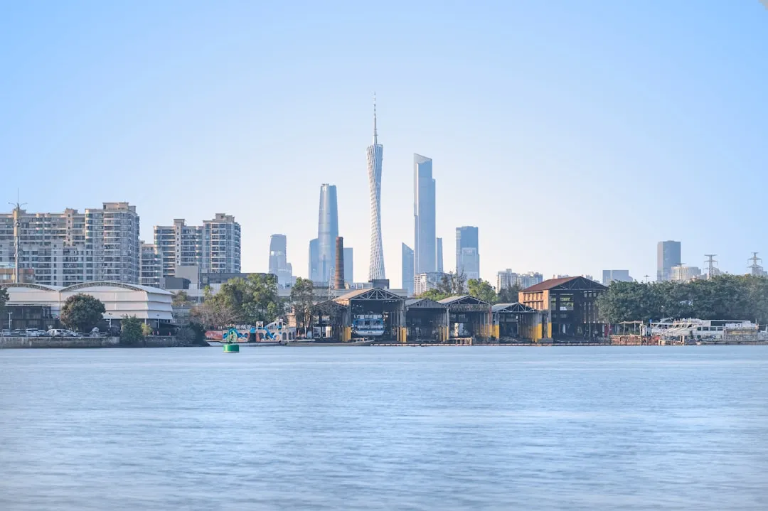 2025年进销存软件光盘技术升级与供应链管理趋势分析